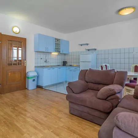 1 Bedroom Gorgeous In *