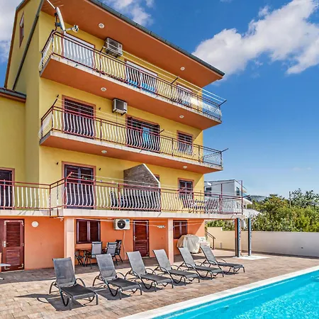 1 Bedroom Gorgeous In Crikvenica
