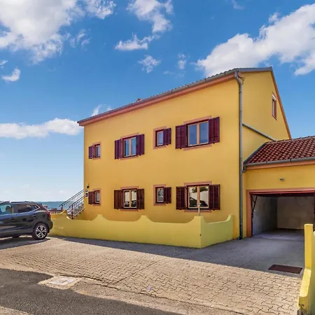 Daire 1 Bedroom Gorgeous In Crikvenica