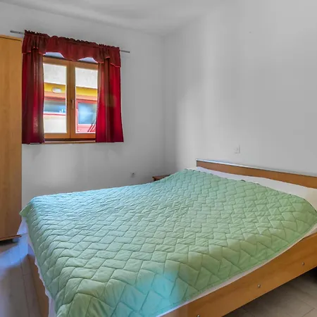 Apartman 1 Bedroom Gorgeous In Crikvenica